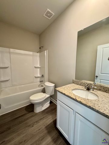 707 Georgian Walk, Byron, GA 31008