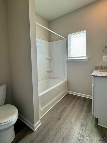 707 Georgian Walk, Byron, GA 31008