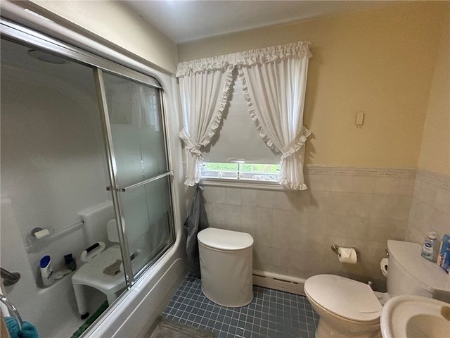 78 Kaufman Road, Tiverton, RI 02878