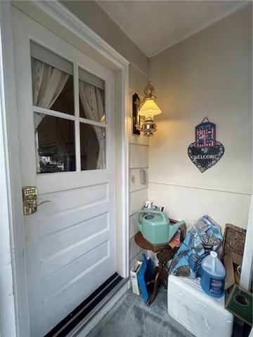 78 Kaufman Road, Tiverton, RI 02878