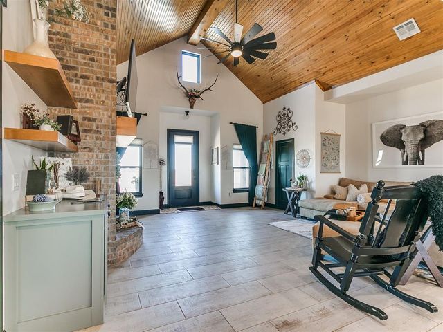 6125 Alfadale Street, Union City, OK 73090