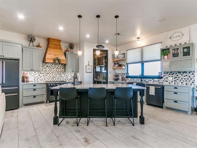 6125 Alfadale Street, Union City, OK 73090