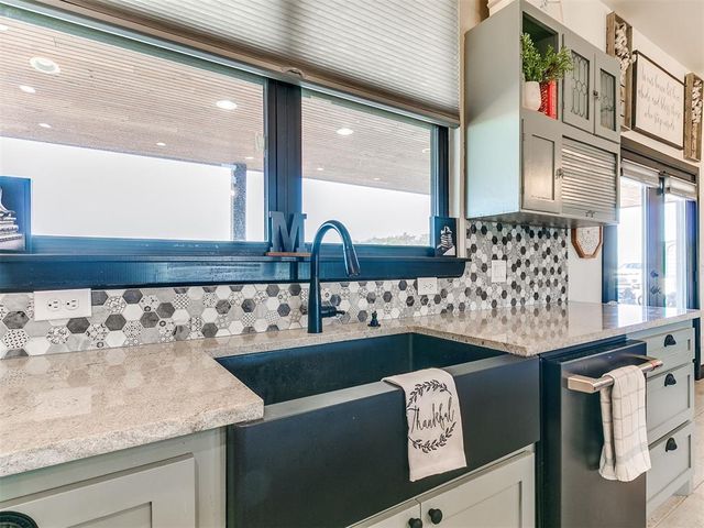 6125 Alfadale Street, Union City, OK 73090