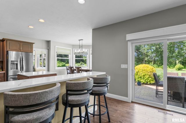 209 PIMLICO Chase, Sherman, IL 62684