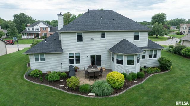 209 PIMLICO Chase, Sherman, IL 62684