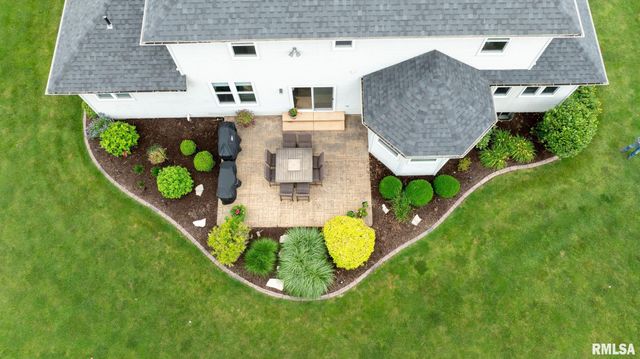 209 PIMLICO Chase, Sherman, IL 62684