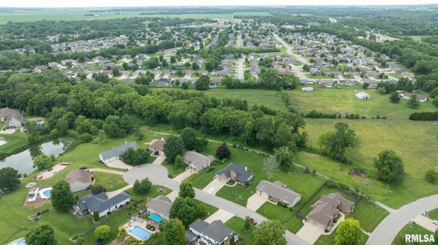209 PIMLICO Chase, Sherman, IL 62684