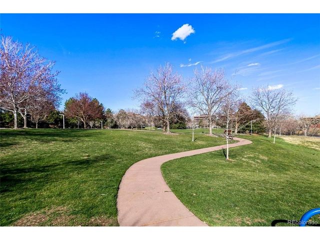 12615 W Bayaud Ave 39, Lakewood, CO 80228