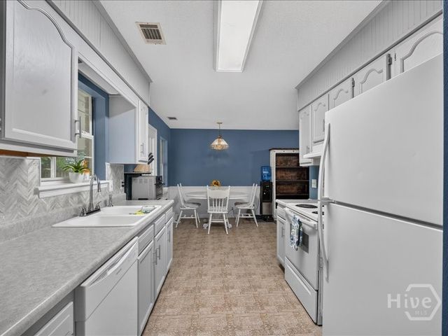 113 Rose Drive, Springfield, GA 31329