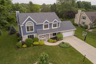 W277N2764 Chicory LANE, Pewaukee, WI 53072