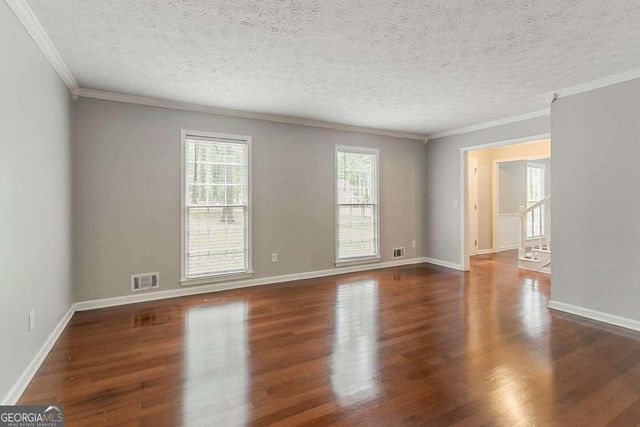 205 N Fayette Drive, Fayetteville, GA 30214