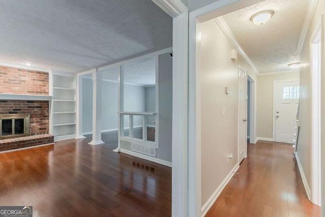 205 N Fayette Drive, Fayetteville, GA 30214