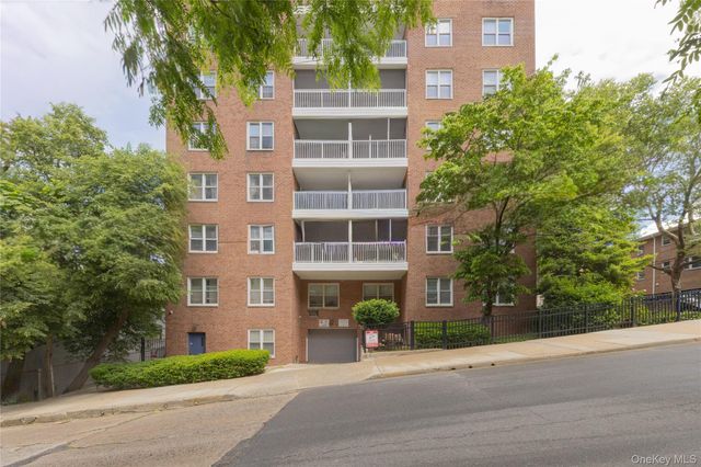 600 Locust Street 5K, Fleetwood, NY 10552