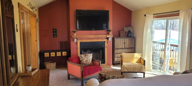 252 Bayview ROAD, Williams Bay, WI 53191
