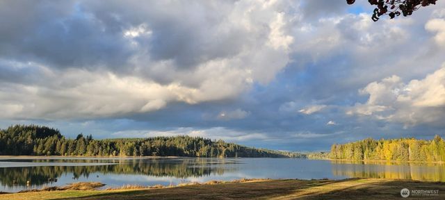 611 SE Kamilche Point Road, Shelton, WA 98584