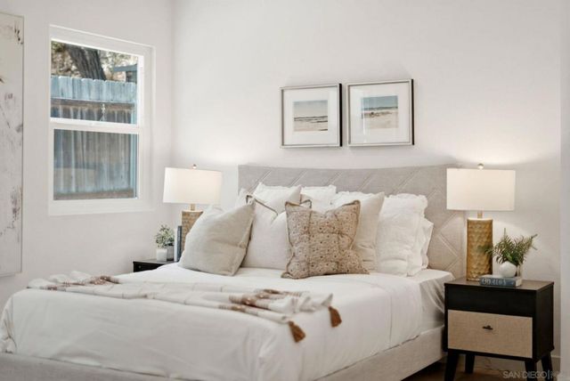 4325 Via Tercero, Oceanside, CA 92056