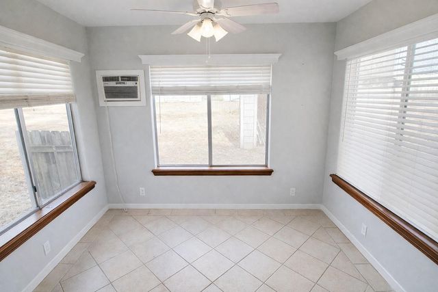 350 Robbie Lee Road, Magnolia, TX 77354