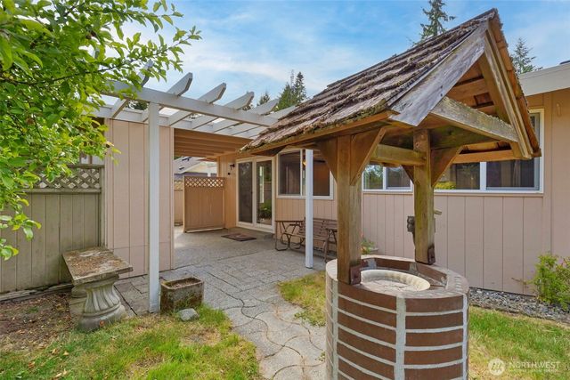 3546 MADRONA Drive SE, Port Orchard, WA 98366