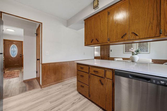 13225 Irving Avenue S, Burnsville, MN 55337