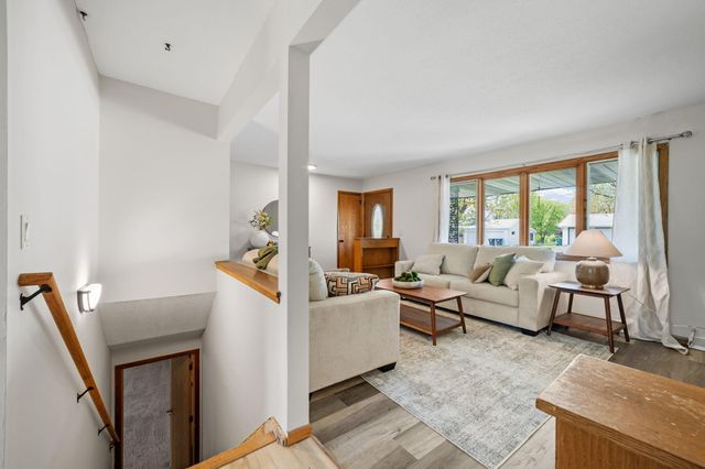 13225 Irving Avenue S, Burnsville, MN 55337