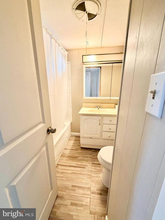 103 BRATTON DR, NORRISTOWN, PA 19403 — photo 5