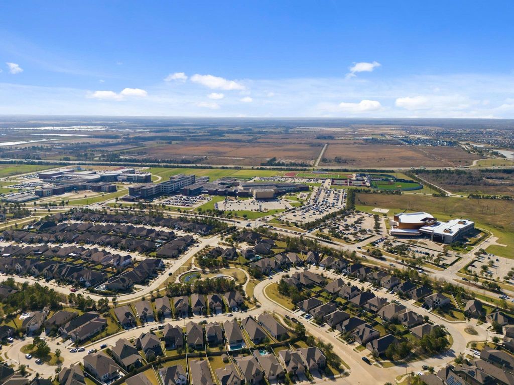 Image 32 of property listing at 16011 Monument Hill Crossing, Cypress, TX 77433