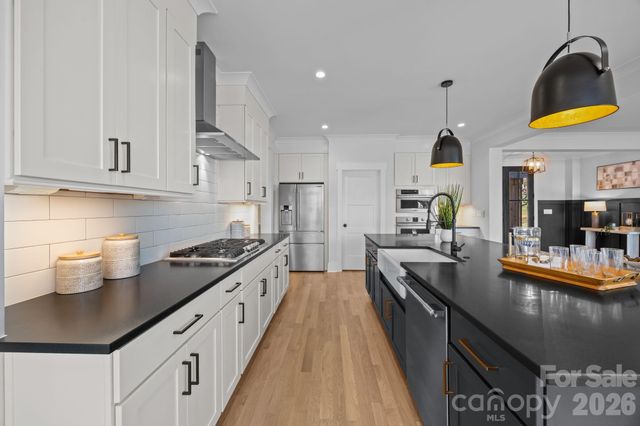 5020 Slanting Bridge Road, Sherrills Ford, NC 28673