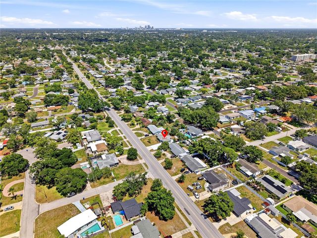 5586 30TH AVENUE N, St Petersburg, FL 33710