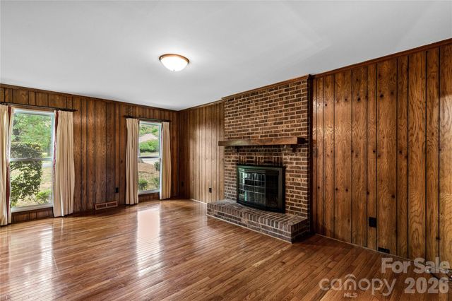 7201 Hopeton Road, Charlotte, NC 28210