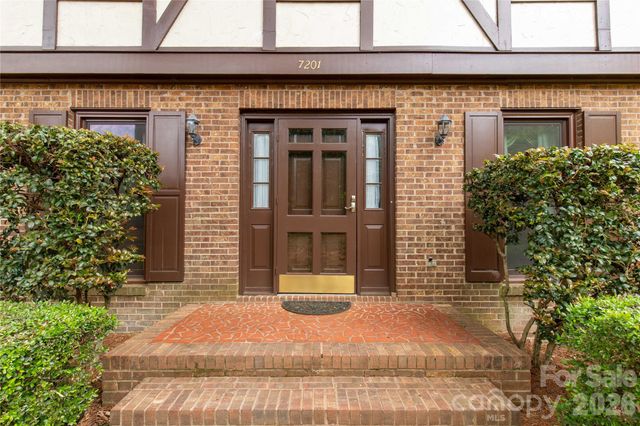 7201 Hopeton Road, Charlotte, NC 28210