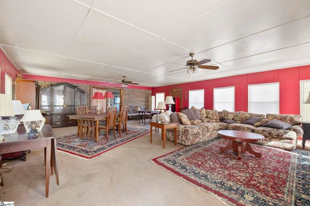 120 Shadecrest Drive, Mauldin, SC 29662