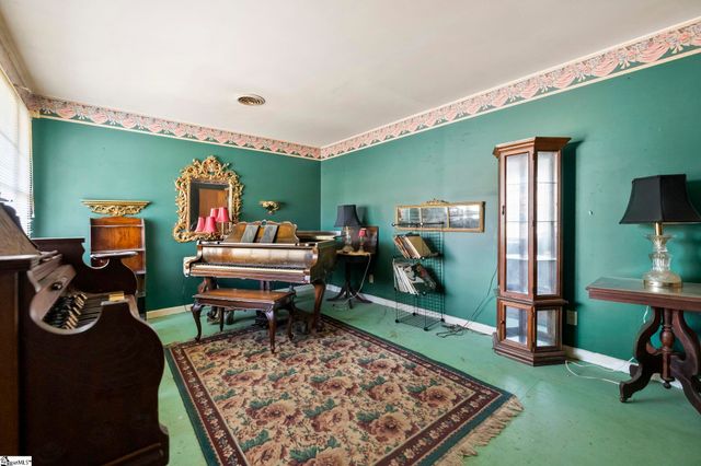 120 Shadecrest Drive, Mauldin, SC 29662