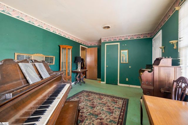 120 Shadecrest Drive, Mauldin, SC 29662