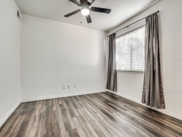 2309 Balsam Drive K106, Arlington, TX 76006