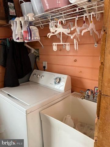 2115 POTTS HILL RD, Etters, PA 17319