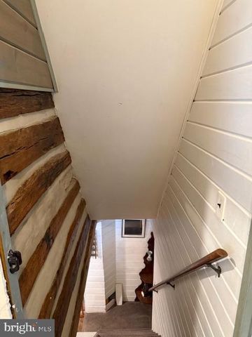 2115 POTTS HILL RD, Etters, PA 17319