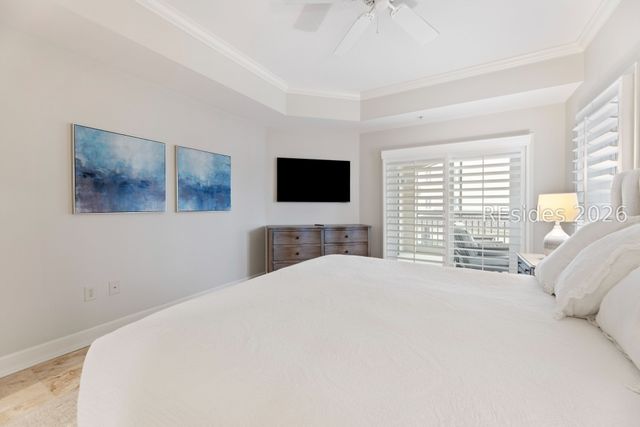 9 Shelter Cove Ln Apt 106, Hilton Head Island, SC 29928