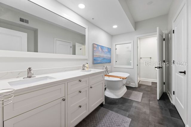 9 Shelter Cove Ln Apt 106, Hilton Head Island, SC 29928