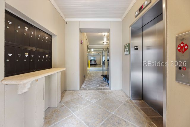 9 Shelter Cove Ln Apt 106, Hilton Head Island, SC 29928