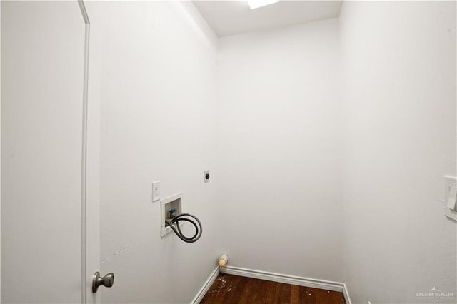 2311 E La Pointe Avenue, Alton, TX 78573