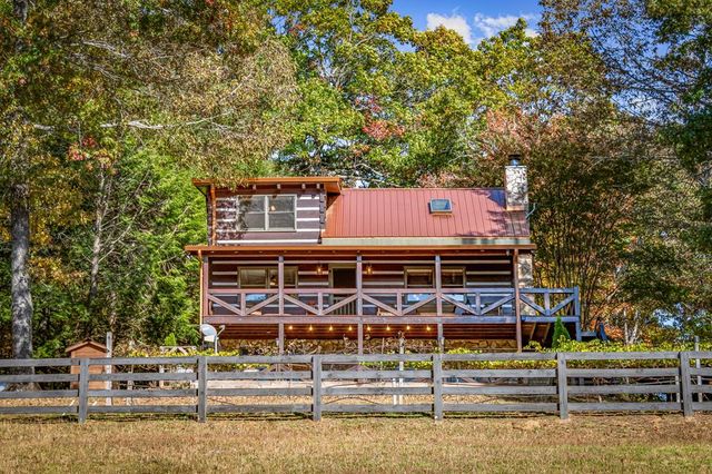 212 Dogpatch Lane, Blue Ridge, GA 30513