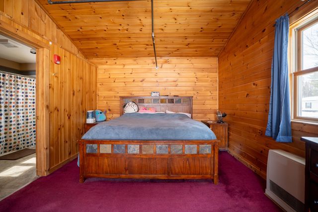 367 Calendar Brook Road, Lyndon, VT 05851