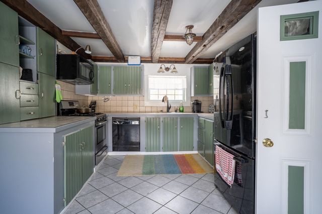 367 Calendar Brook Road, Lyndon, VT 05851