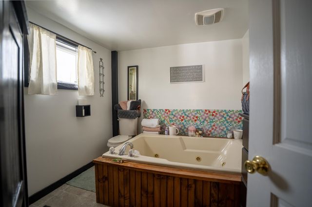 367 Calendar Brook Road, Lyndon, VT 05851