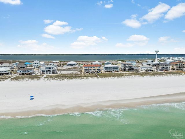 8037 Gulf Blvd, Navarre Beach, FL 32566