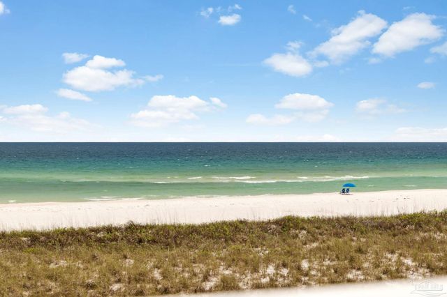 8037 Gulf Blvd, Navarre Beach, FL 32566