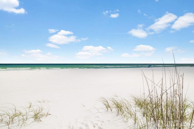 8037 Gulf Blvd, Navarre Beach, FL 32566