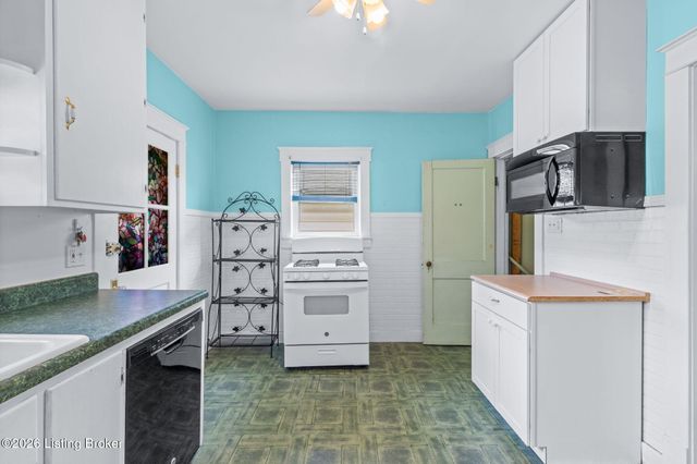 2903 Rowan St, Louisville, KY 40212