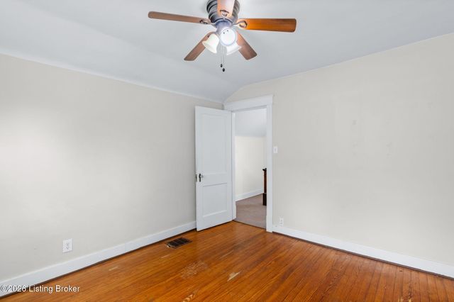 2903 Rowan St, Louisville, KY 40212