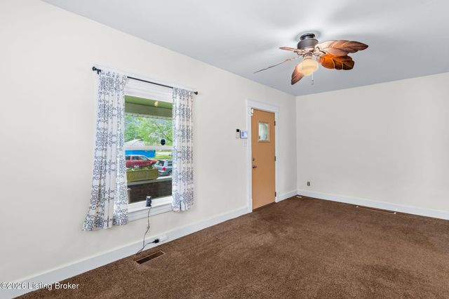 2903 Rowan St, Louisville, KY 40212